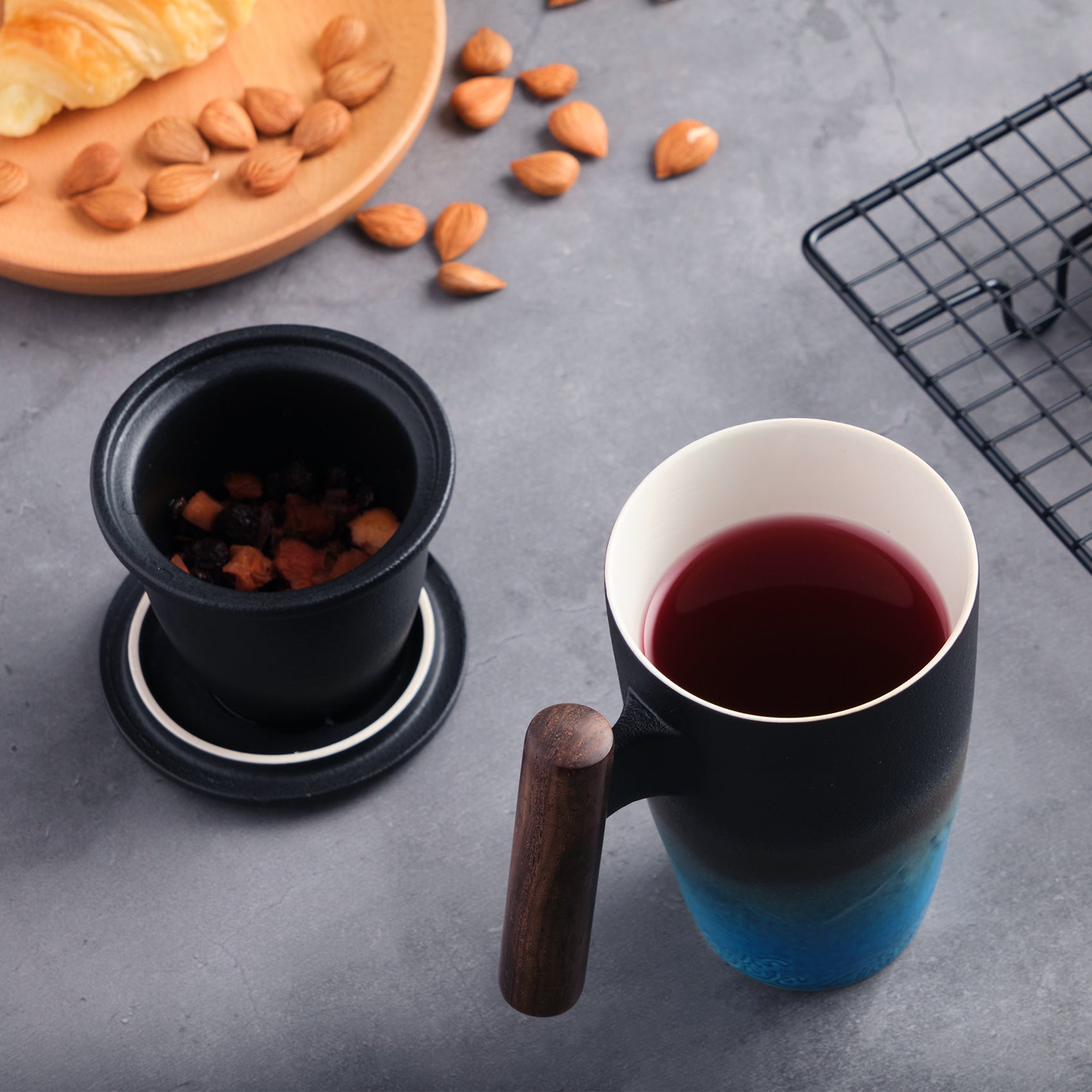 SUMETAS Ceramic Tea Cup with Infuser and Lid Tea Mugs Wooden Handle 13.5oz (Cyan)